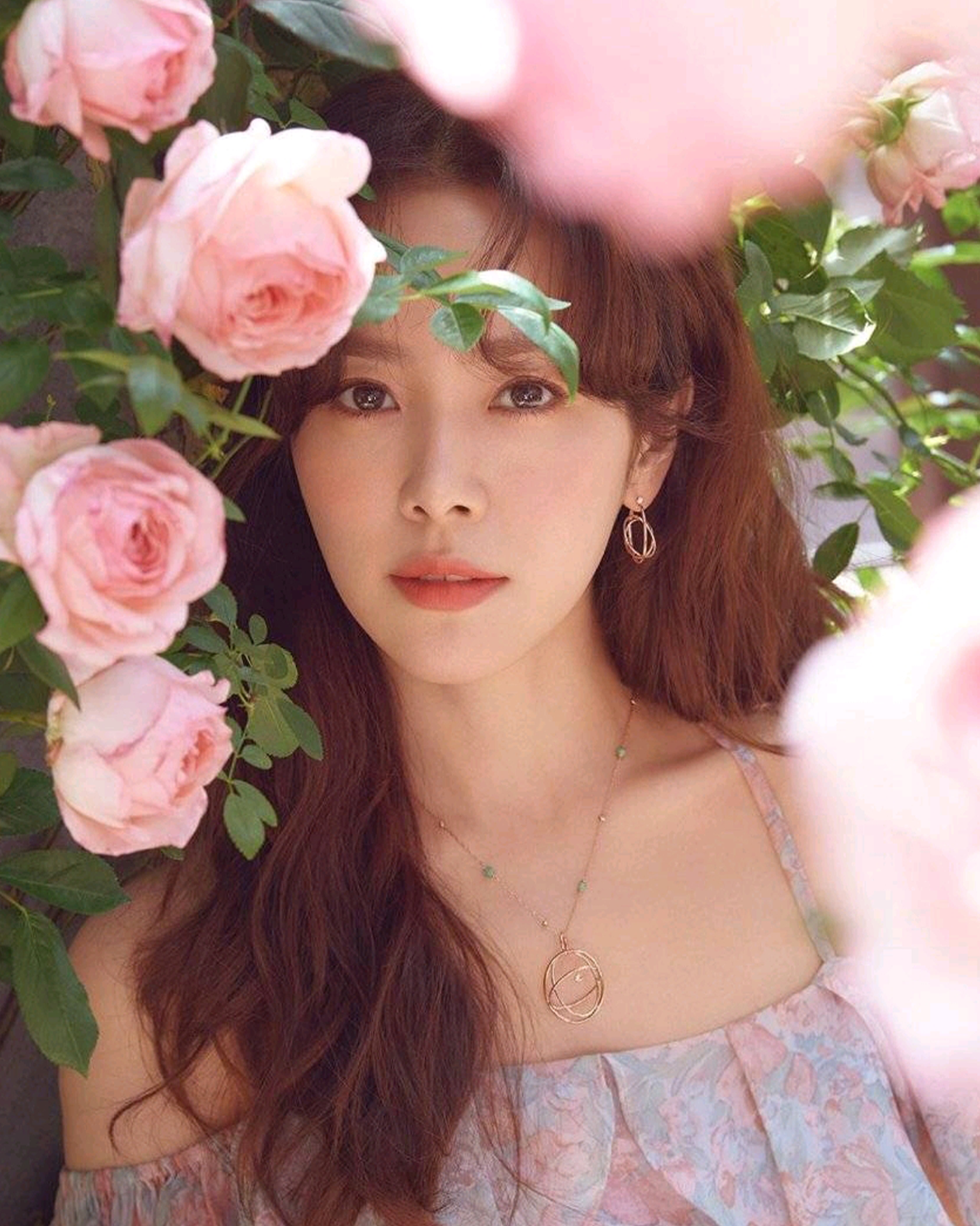 韓志旼的靈動氣質！她是如何維持肌膚年輕？