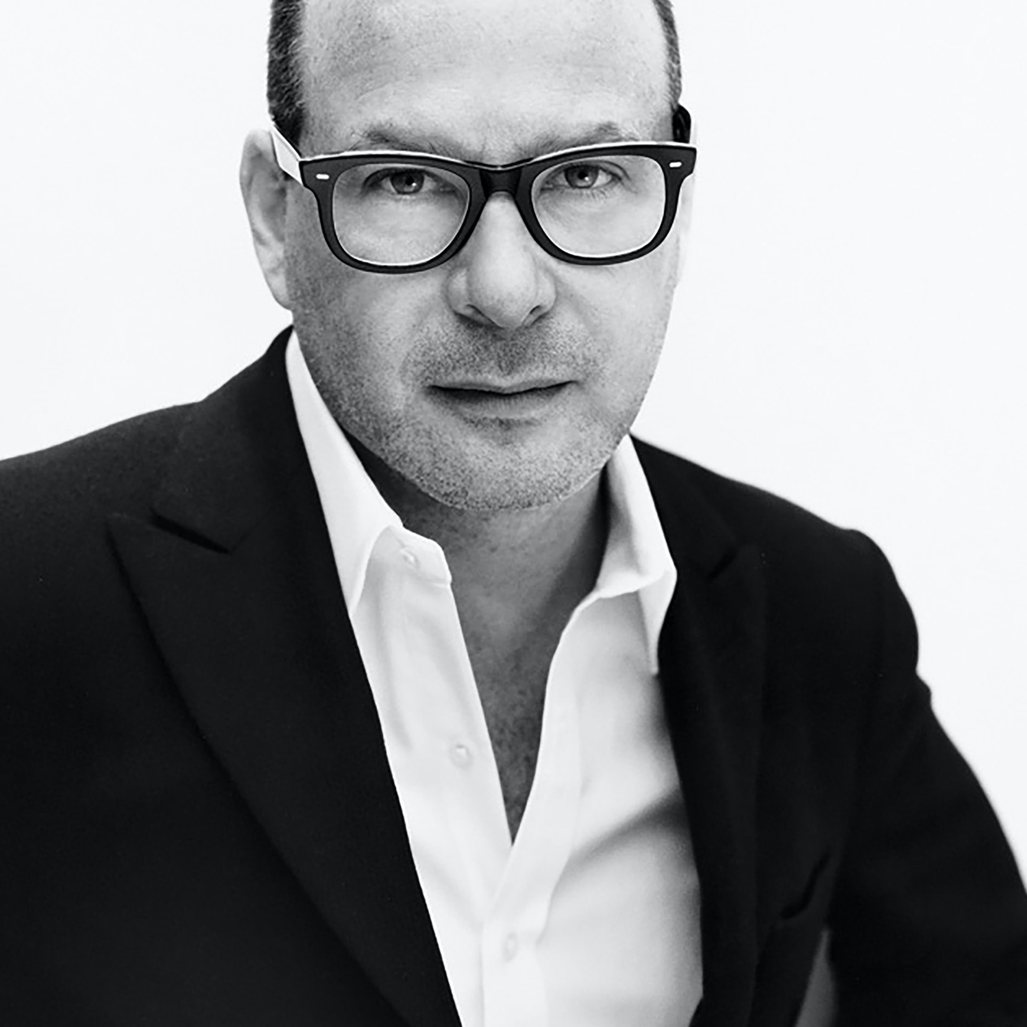 Tiffany & Co.吸引不再嚮往「婚姻」的年輕世代？品牌如何顛覆刻板形象？